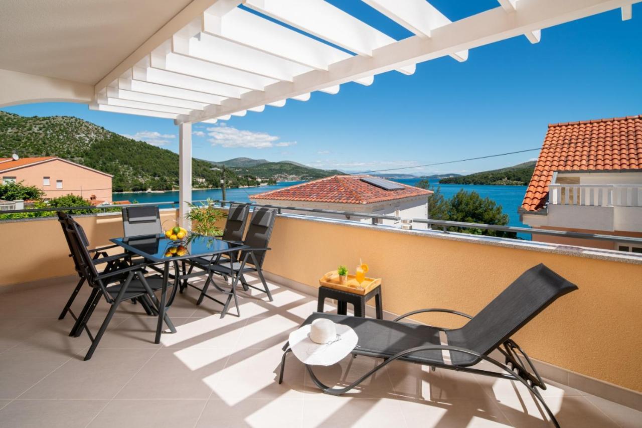 Villa A Marina Exterior photo